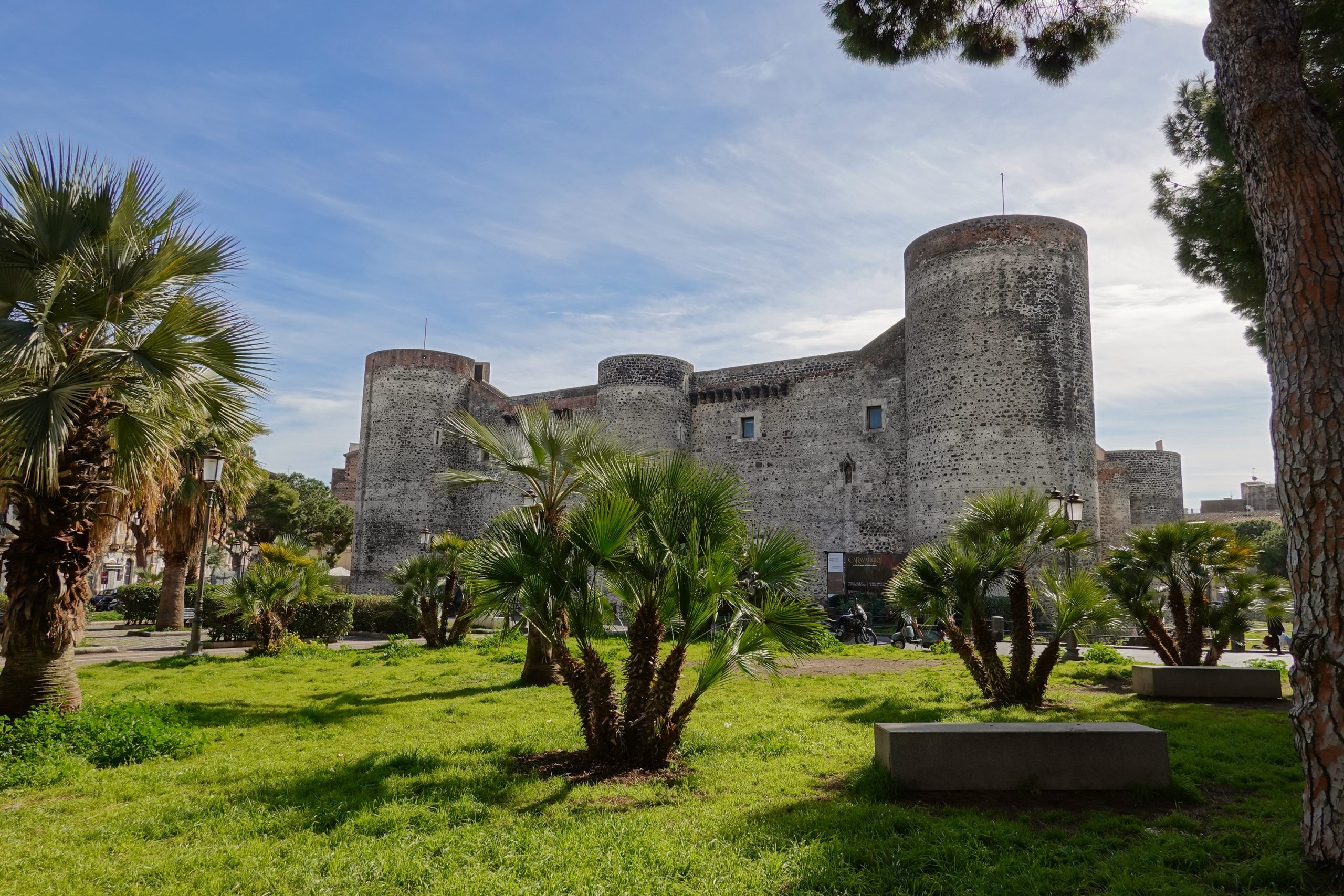 Castello Ursino Catania - Archivio Regione Siciliana JM