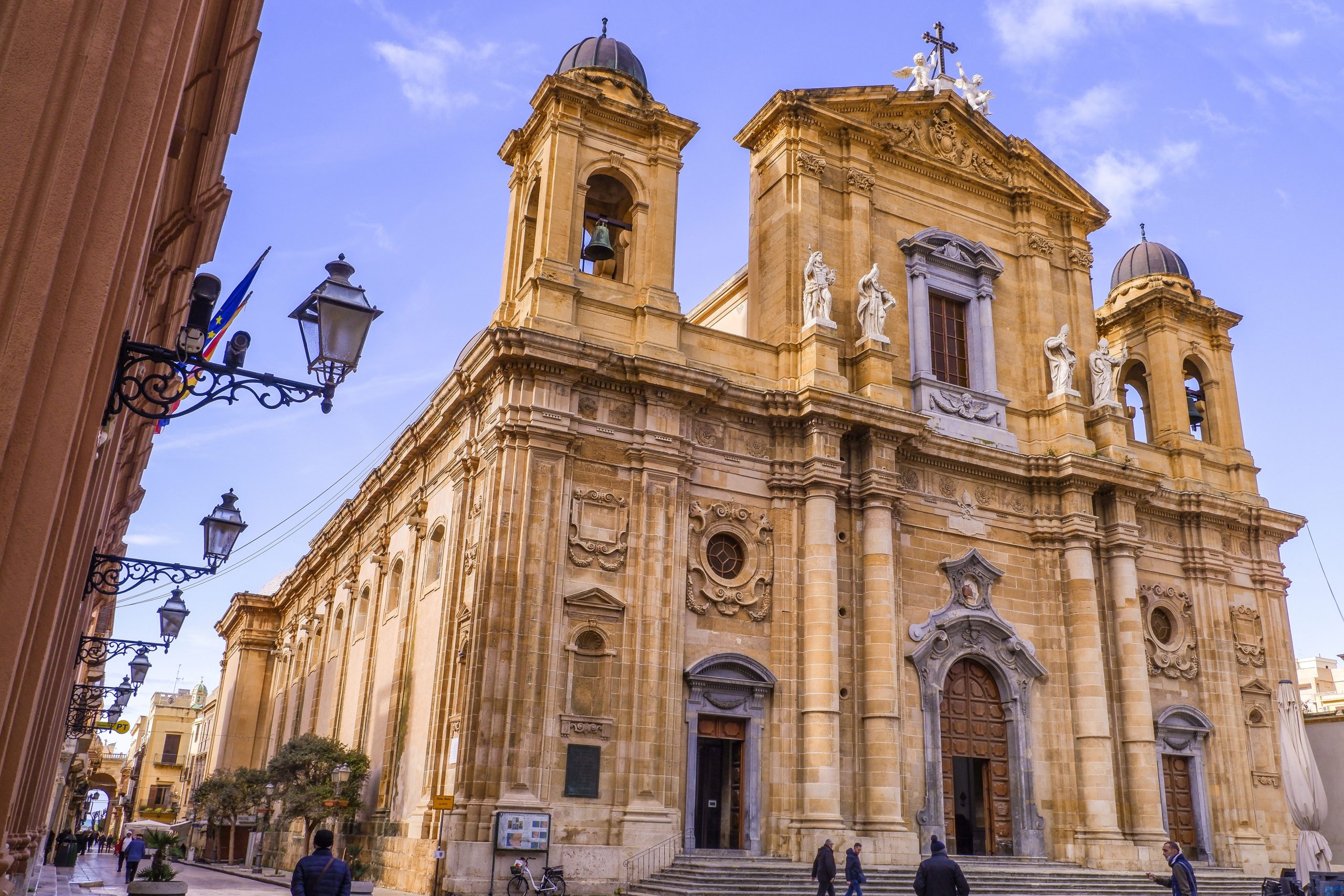 Marsala (Exploring the city centre) - Visit Sicily