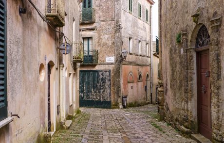 Erice - vicolo - Archivio Regione Siciliana F.Sessa