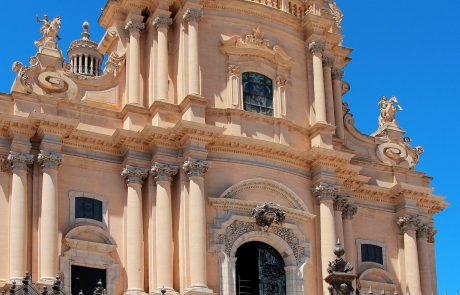 cultura_ragusa_ibla_unesco_duomo-san-giorgio-@Archivio Regione Siciliana - Paolo Barone